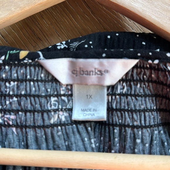 CJ Banks Peasant Blouse Womens 1X black/Floral smocked neckline Prairie crinkle - Picture 7 of 11